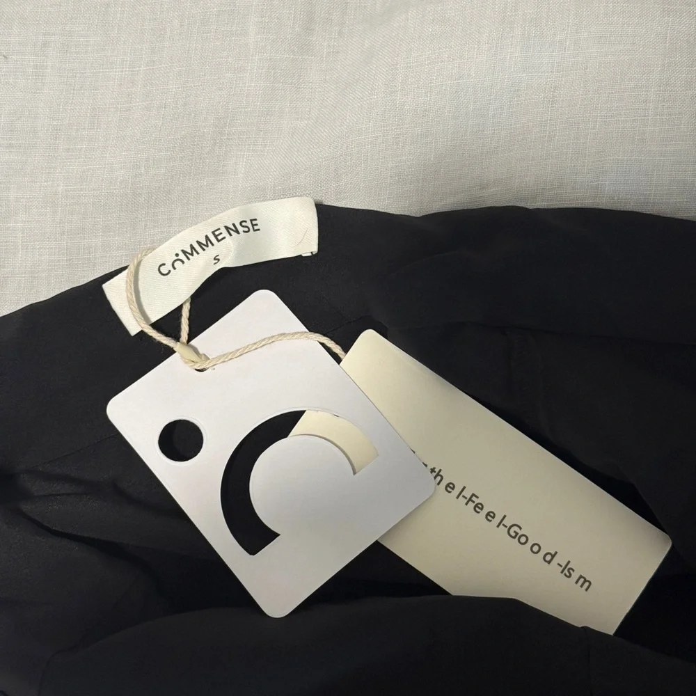 Commense Black Dress with White Accents - Picture 3 of 5